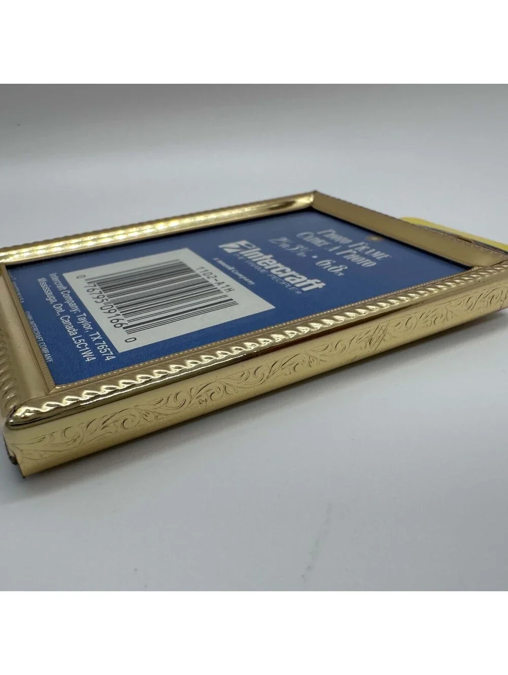 Vintage 1995 Intercraft Gold Tone Mini Photo Frame 2.25x3.25 1102-A1H New